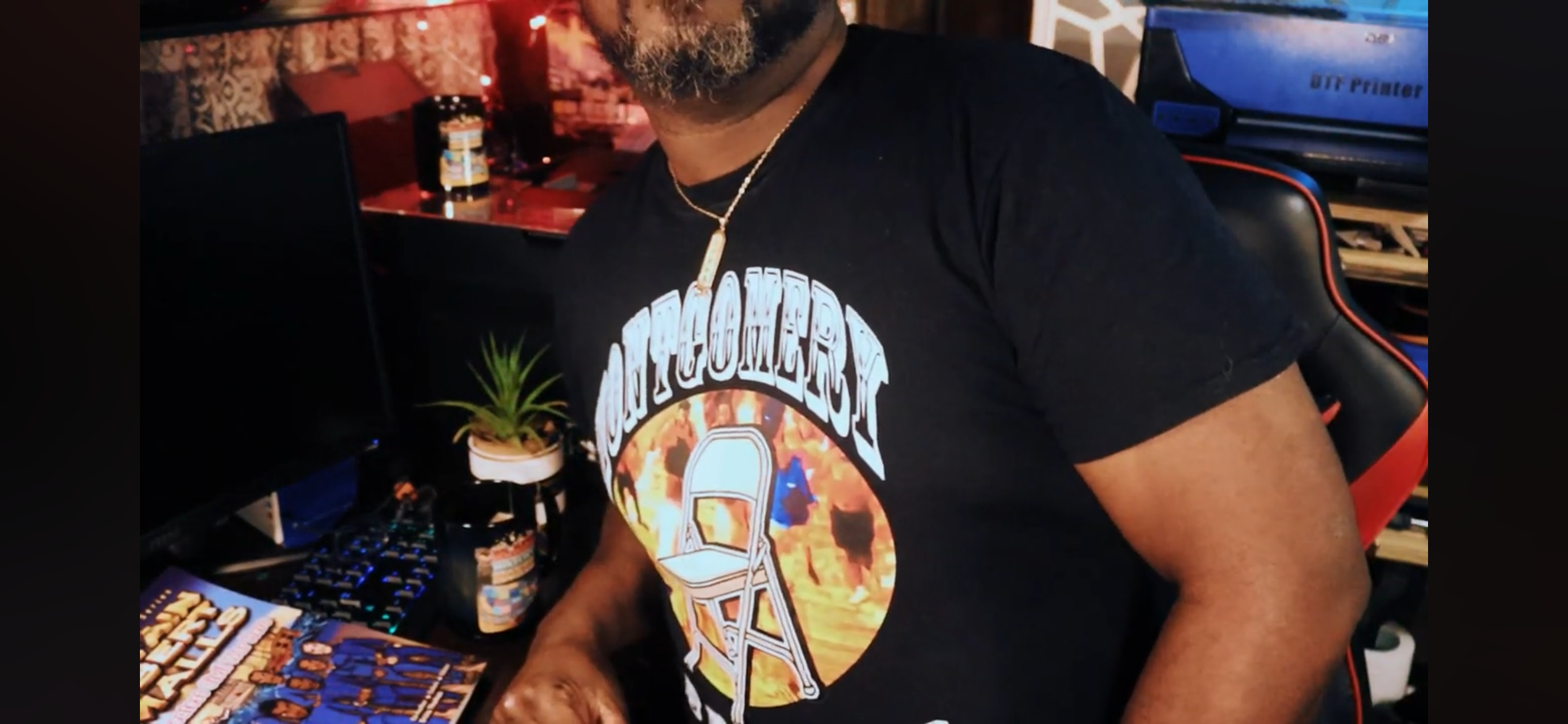 Montgomery Brawl Folding Chair Alabama Dock T-shirt - Image 6